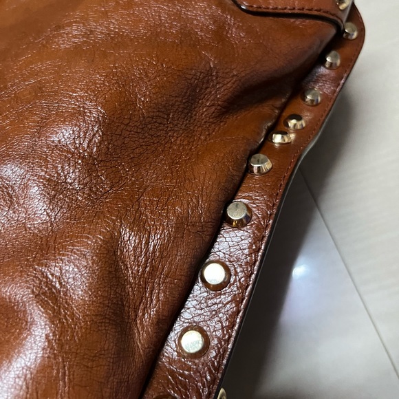 Authentic vintage Tan MK with studs - Picture 9 of 17